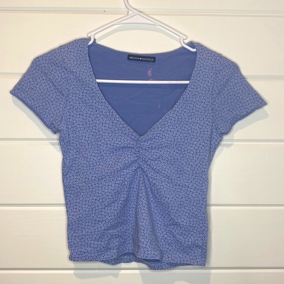 Floral Blue White Open Short Sleeve Crop Top | Brandy Melville | One Size - Picture 2 of 6